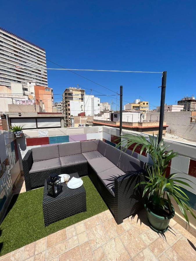 Piso céntrico en Alicante Extérieur photo